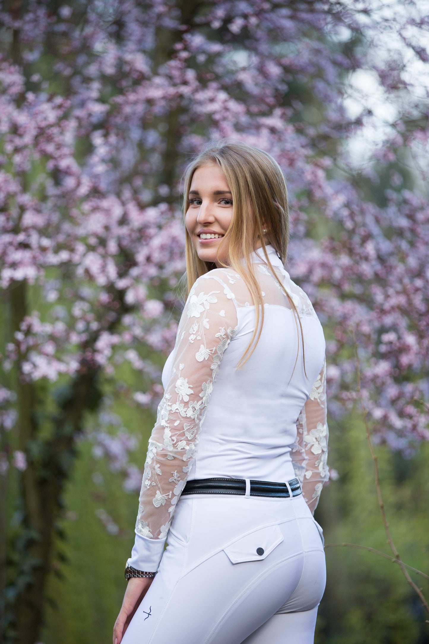 Tournament blouse Kim White